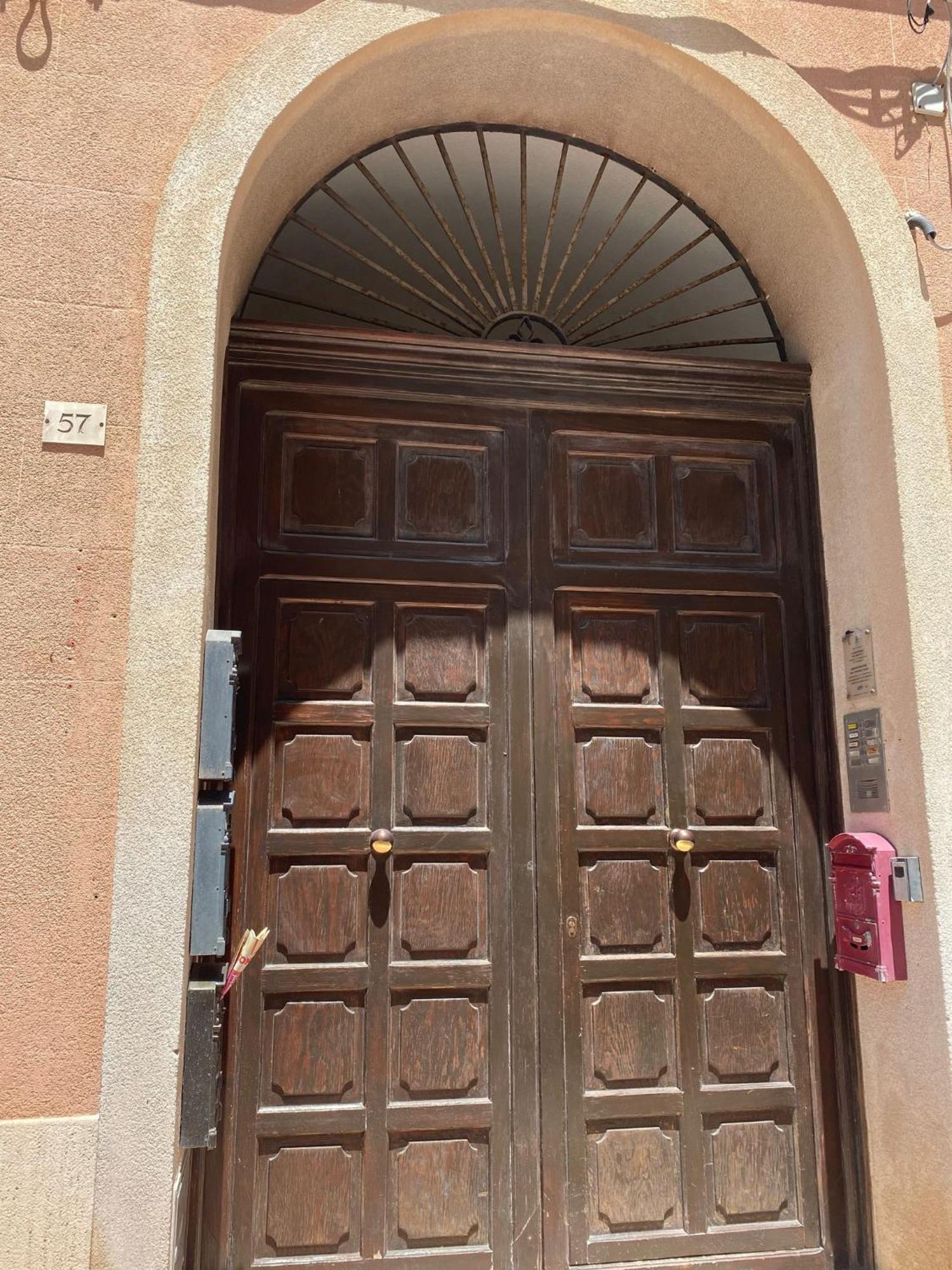 Casa Vacanze Via Roma 57 Марсала Экстерьер фото